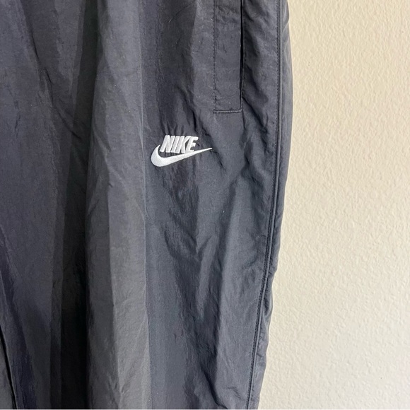 NWT Men’s Nike woven nylon tapered track pants standard fit sz XXL black active - Picture 6 of 14